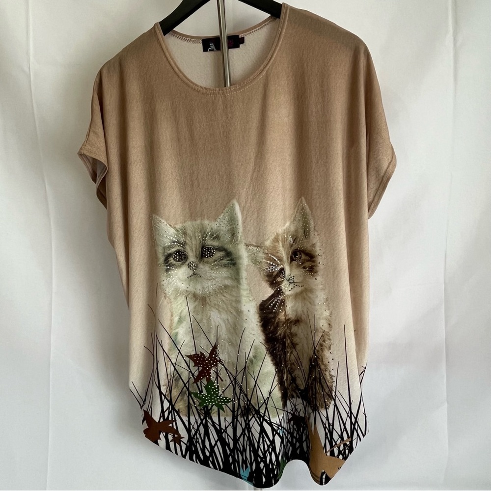 Model France Vintage Woman’s Bling Cat Lover Shirt